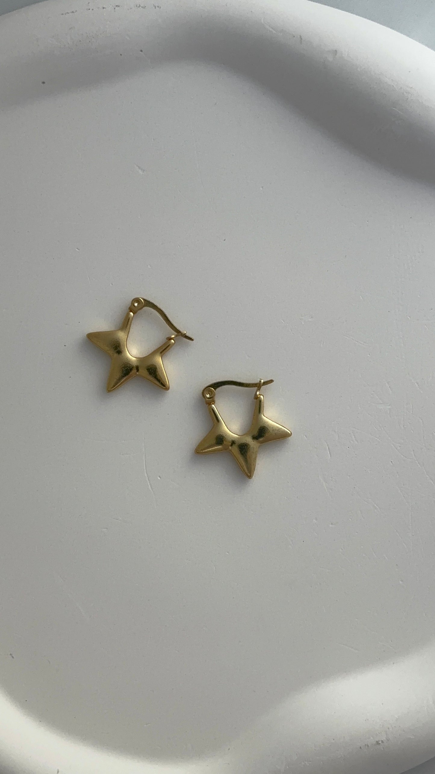 Golden Glow Star Drop Earrings