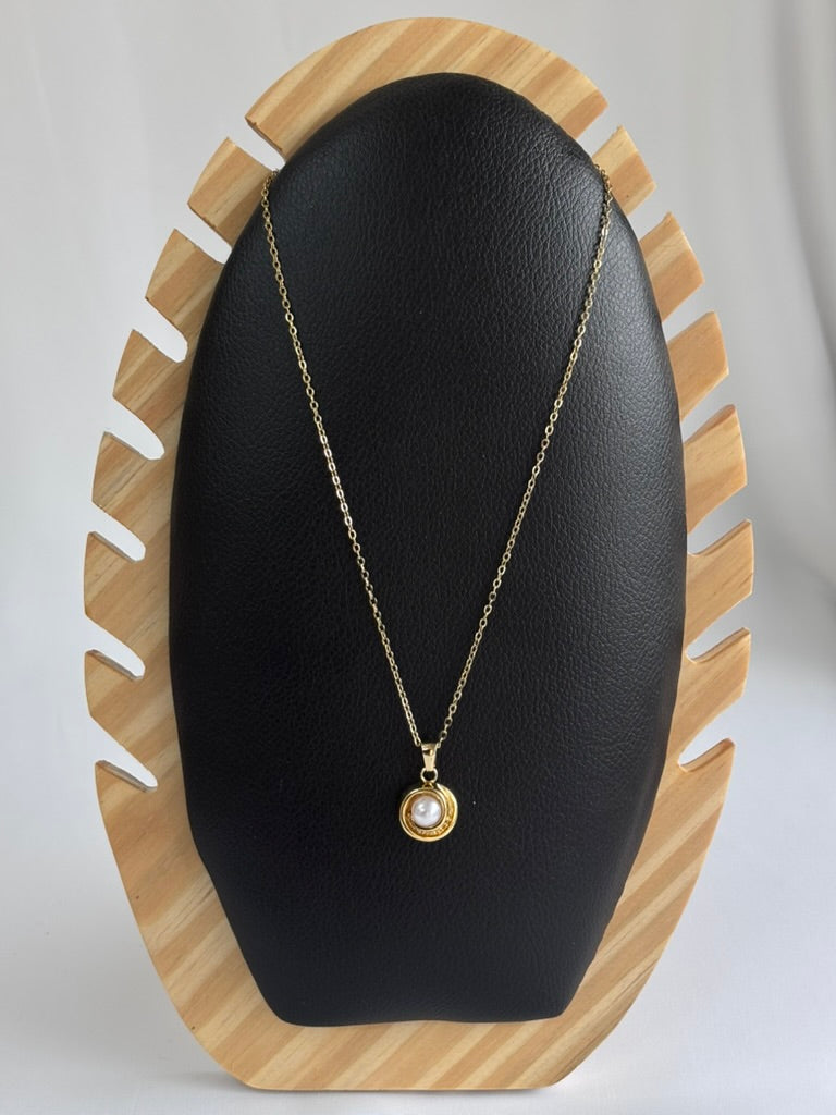Classic Pearl Orb Necklace