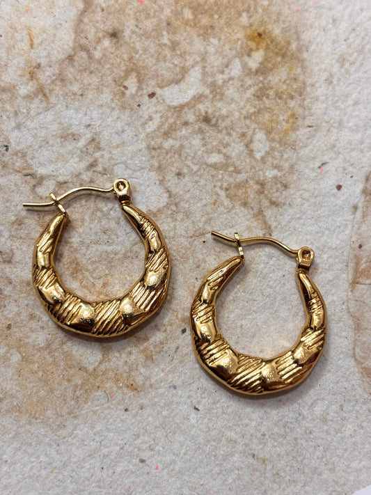 Knurl Ridge Hoops