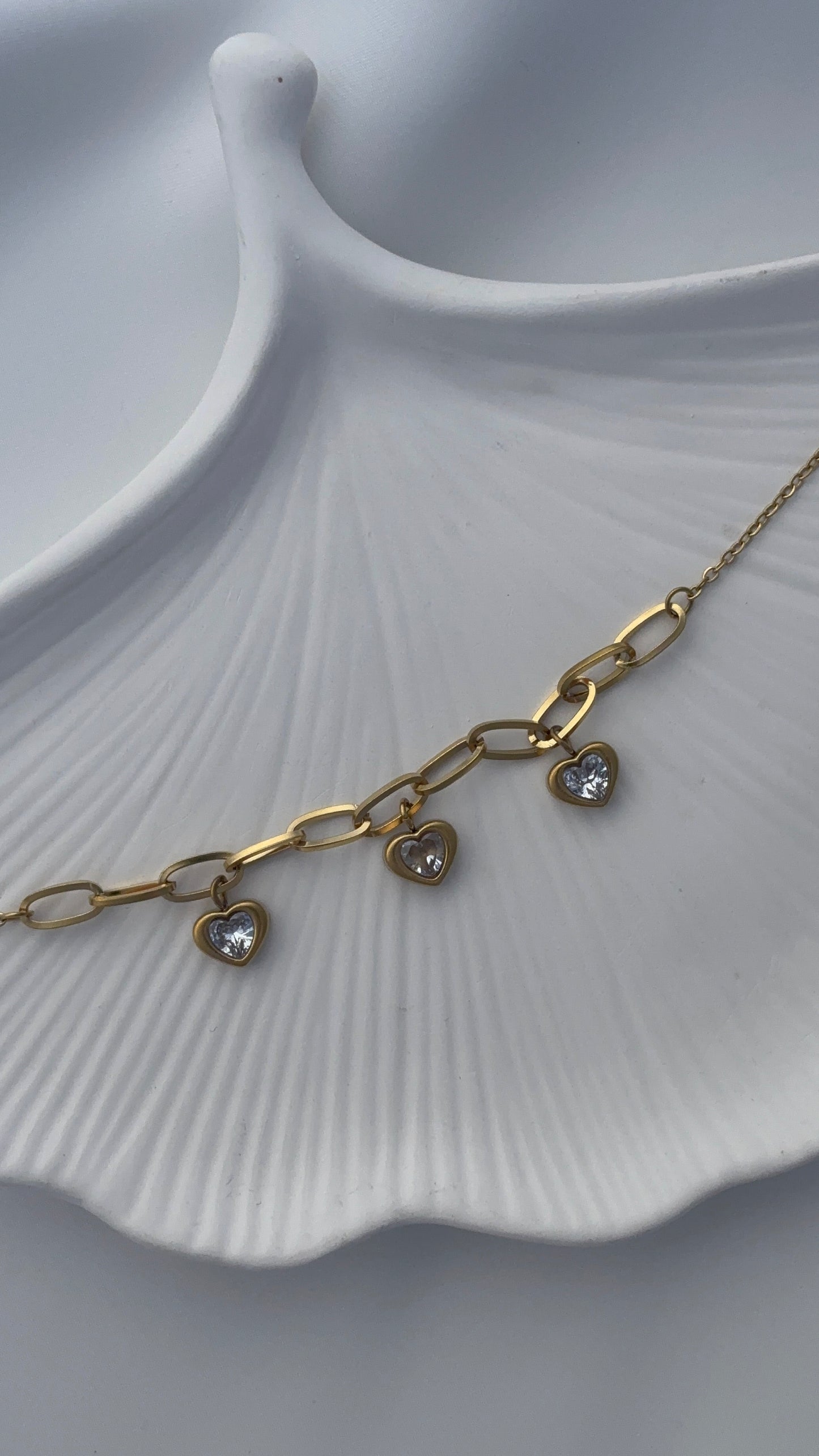 Golden LoveLink Bracelet with Crystal Heart Charms